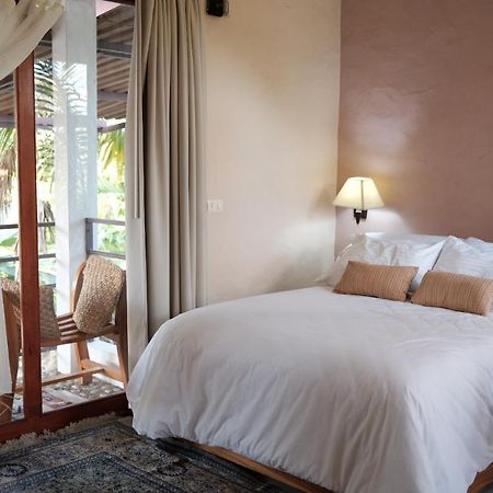 Habitacion Dentro Kaabna Spa ビジャエルモッサ エクステリア 写真